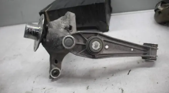 Porsche 911 991 Front wheel hub spindle knuckle 99134134101 8912001