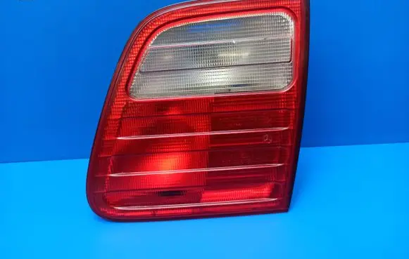 Mercedes-Benz E W210 Tailgate rear/tail lights A2108202464 198502 1417