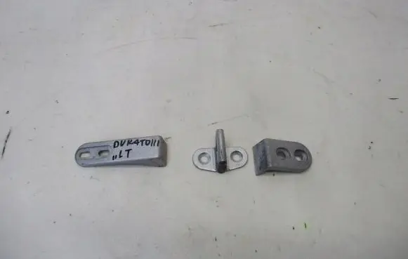 Fiat Ducato Front door lock loop/hook striker 