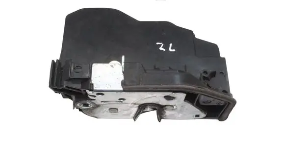 Mini Cooper Countryman R60 Rear door lock 7318417