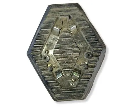 Renault Espace IV Manufacturer badge logo/emblem 8200115115