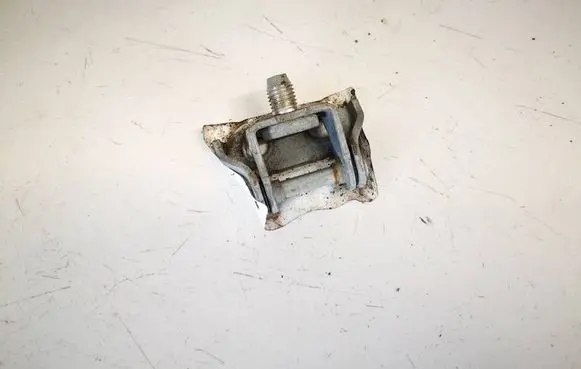 Nissan Primera Tailgate/trunk/boot hinge