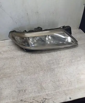 Renault Laguna II Headlight/headlamp 8200002466 06910068 99TZ000028