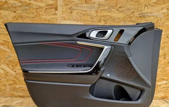 KIA Ceed Sliding door card 82370-J7000