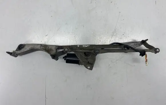 Mercedes-Benz C W203 Front wiper linkage and motor A2038240305