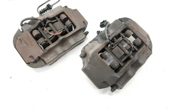 Audi Q7 4L Rear brake caliper 7L6615403AR 7L6615404AR
