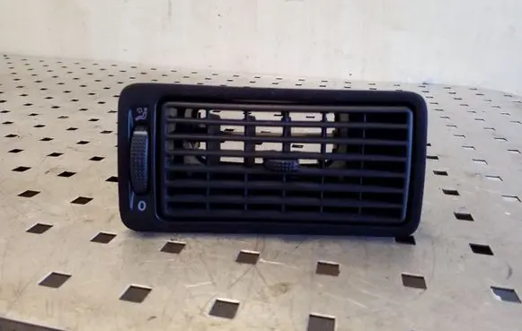 Volkswagen Golf IV Dashboard side air vent grill/cover trim 1J1819704C