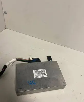 Audi A4 S4 B7 8E 8H Bluetooth control unit module 8P0862335C 6VQD00051CB5