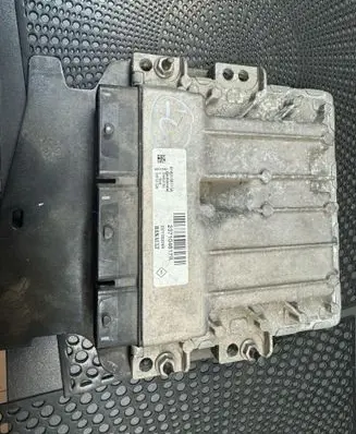 Renault Megane III Engine control unit/module ECU 237104817R