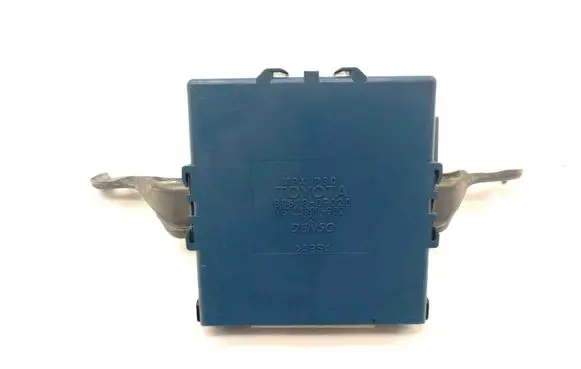 Toyota Corolla Verso E121 Other devices 896180F020