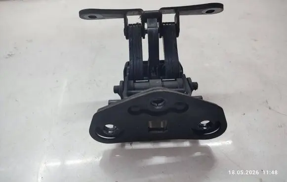 Mercedes-Benz E A207 Convertible roof hinge 