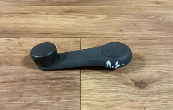 Hyundai i30 Rear door window winding handle 8263022000