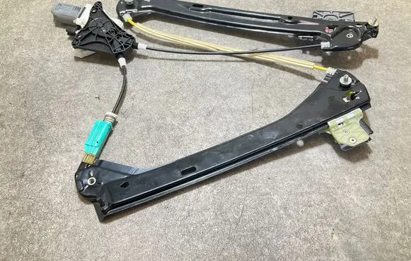 Mercedes-Benz CLA C118 X118 Front door window regulator with motor A0009061507 A76199114 31053285240315