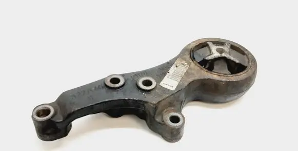 Volvo V50 Engine mount bracket 31262182
