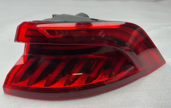 Audi Q8 Rear/tail lights 4M8945070A 90139138 4M8945070