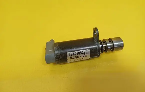 Renault Laguna II Camshaft vanos timing valve 9642105380