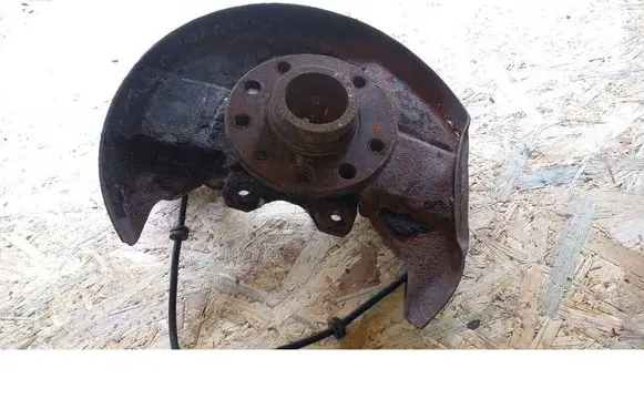 Saab 9-5 Front wheel hub spindle knuckle