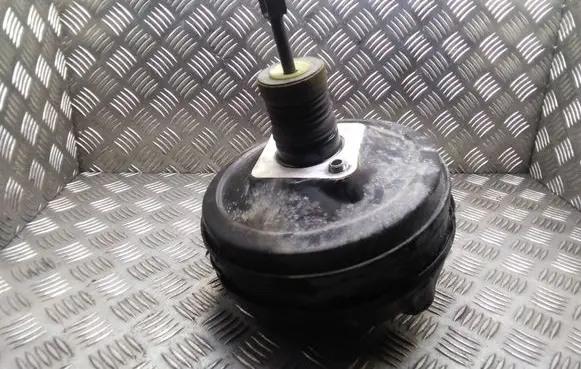 Opel Vectra C Brake booster 13126710