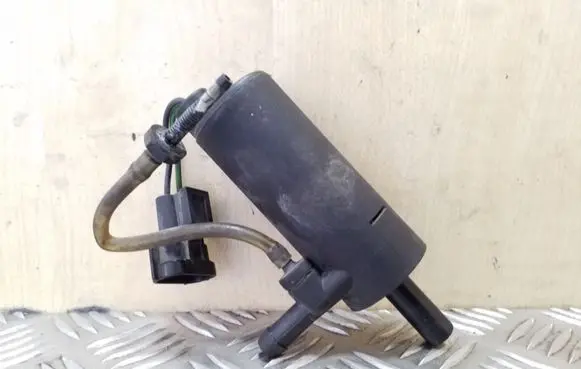 Opel Frontera A Headlight washer pump 