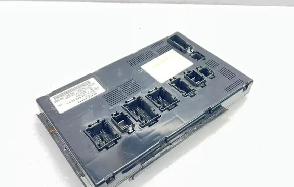 Mercedes-Benz R W251 SAM control unit A1645402001 A1644423100 A1645452916