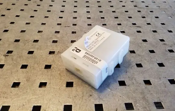 Subaru Forester SH Door central lock control unit/module 88035FG010