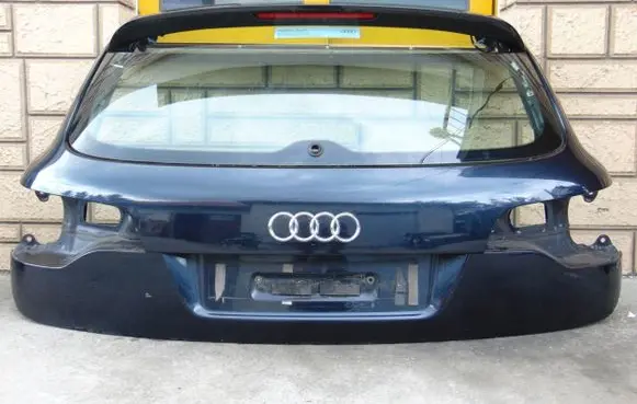 Audi Q7 4L Tailgate/trunk/boot lid