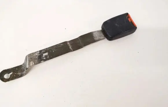 Volkswagen Golf III Front seatbelt buckle 1h0857756