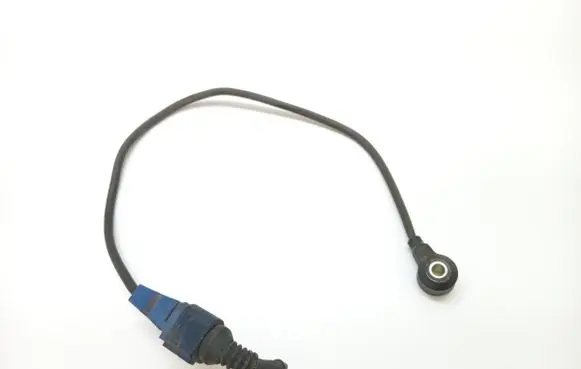 Audi A6 S6 C5 4B Detonation knock sensor 06C905377