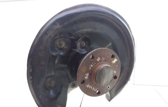 Volkswagen PASSAT B6 Rear wheel hub