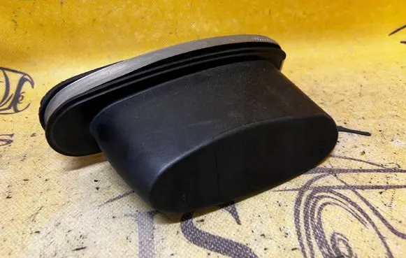 Porsche Panamera (970) Air filter box cover 97011026530