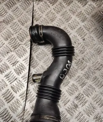 Intercooler hose/pipe