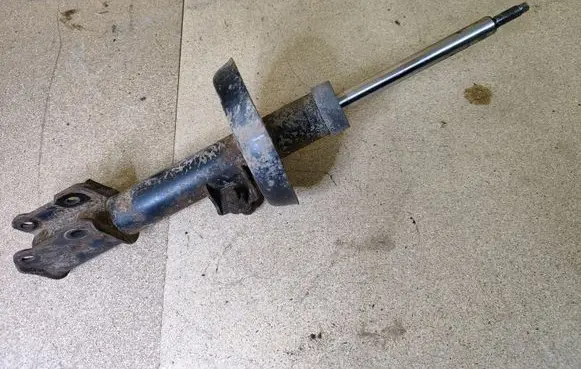 Opel Zafira A Front shock absorber/damper