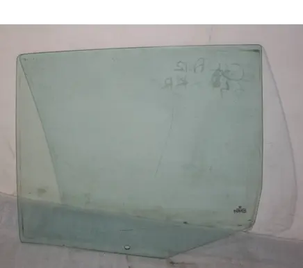 Volkswagen Golf IV Rear windscreen/windshield window 43R001352 DOT448AS2M4