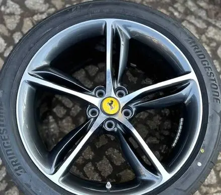 Ferrari 296 GTB R20 alloy rim 976807