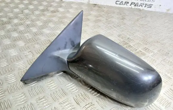 Audi A6 S6 C5 4B Front door electric wing mirror
