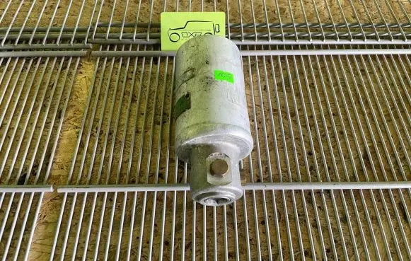Mercedes-Benz G W461 W463 1st Gen Air conditioning (A/C) air dryer A4635000249 4635000249