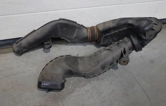 Volkswagen New Beetle Air intake hose/pipe 1C0129609B 1C0129622F 1C0129520