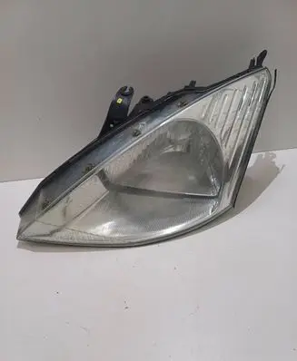 Ford Focus Headlight/headlamp 0374D