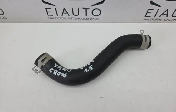 Engine coolant pipe/hose