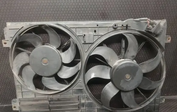 Volkswagen PASSAT CC Fan set 1355D300191 1K0121205A 1K0121207BC