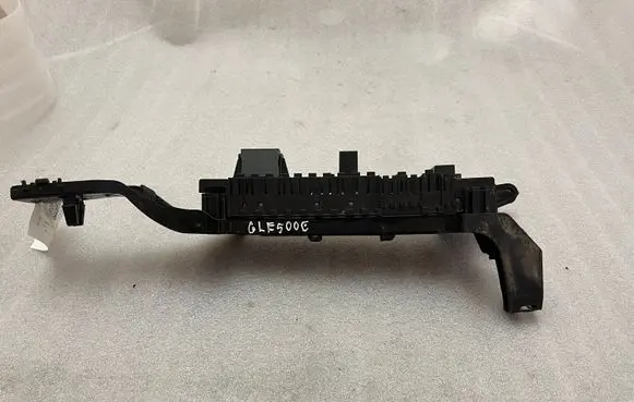 Mercedes-Benz GLE AMG (W166 - C292) Fuse module A1665402350
