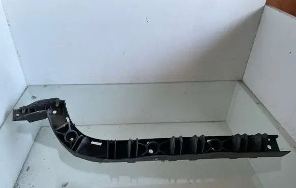 Seat Toledo III (5P) Rear bumper mounting bracket 5P5807861