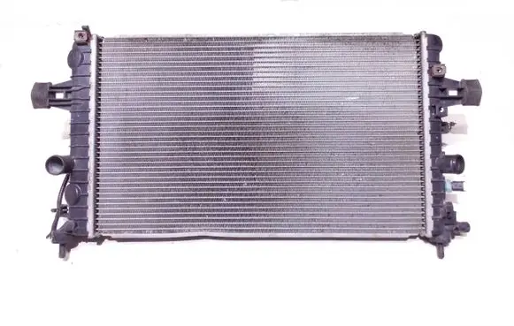 Opel Astra H Coolant radiator 13170110 3408A 8135