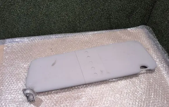 Renault Trafic III (X82) Sun visor clip/hook/bracket CV9