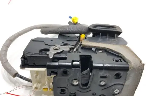 Audi Q8 Rear door lock 4K0839016R