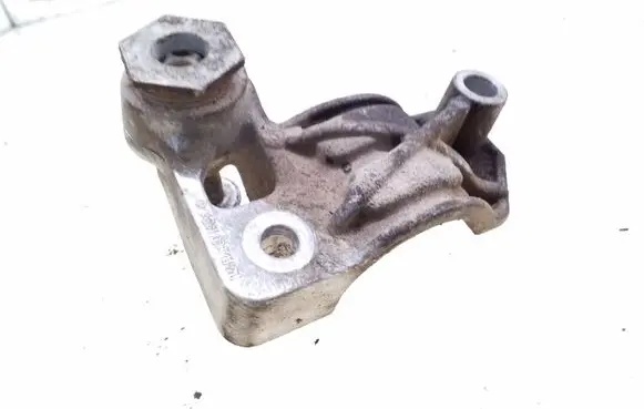 Mercedes-Benz E W211 Sway bar bush bracket, front A2113231126