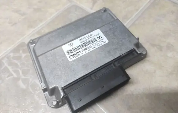 Porsche Cayenne (9PA) Transfer box differential control unit 0AD927755AA 5WP22077
