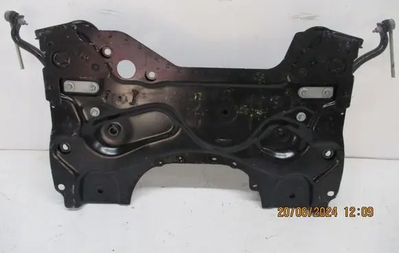 Peugeot 3008 II Front axle beam 