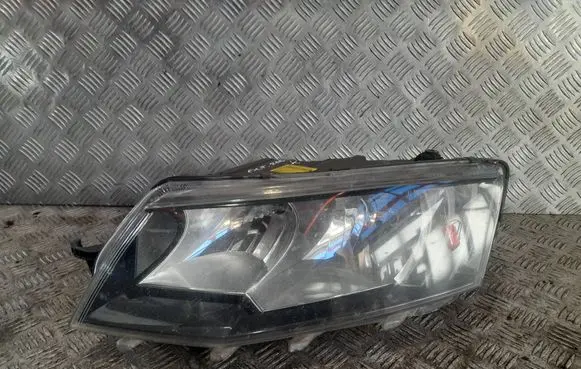 Skoda Octavia Mk3 (5E) Headlight/headlamp 5E2941015 030127260100 33413340