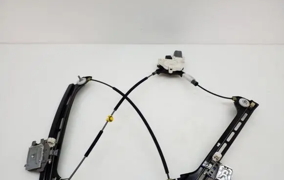 Mercedes-Benz E C207 W207 Front door window regulator with motor